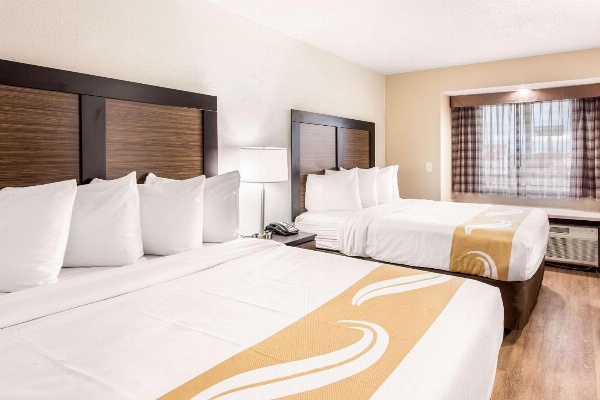 Quality Inn & Suites image 10